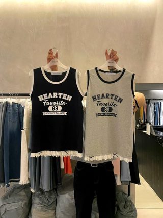 灰色