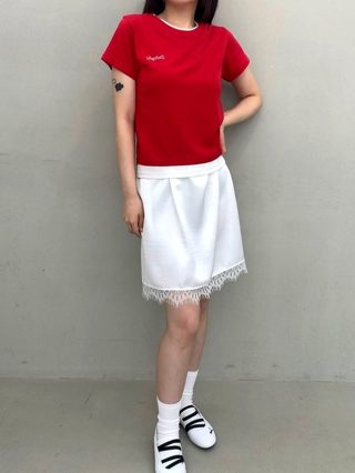 红色