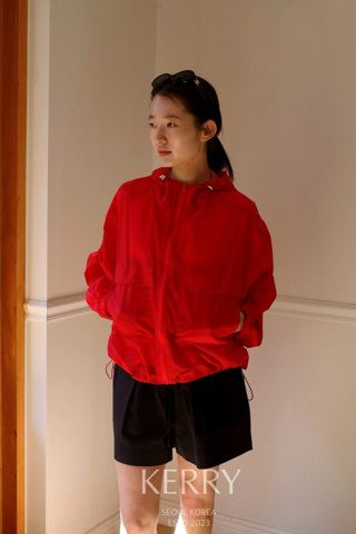 红色