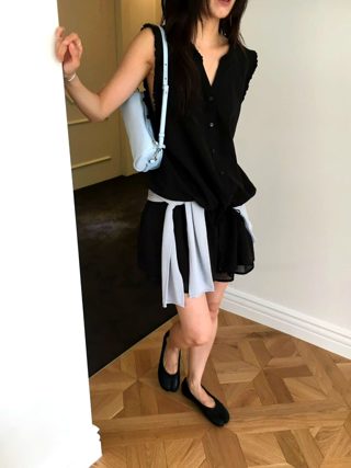 黑色