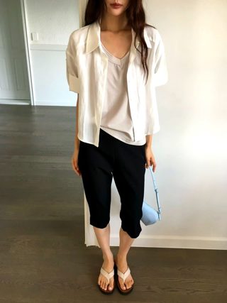 白色