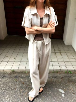 白色