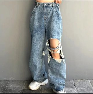 浅蓝色