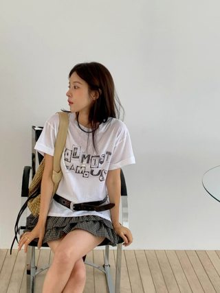 白色