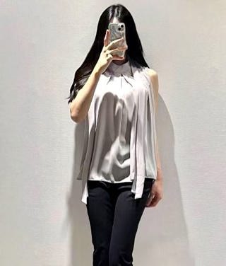 米色