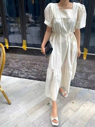 红色