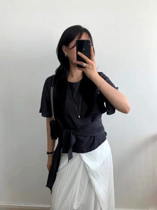 藏青色