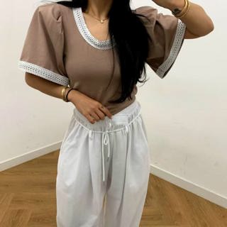 咖啡色