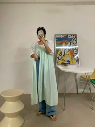 浅绿色