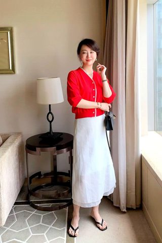 红色