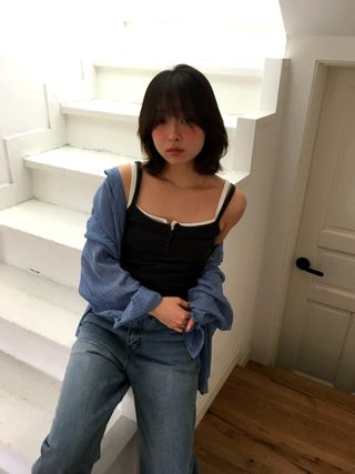 藏青色