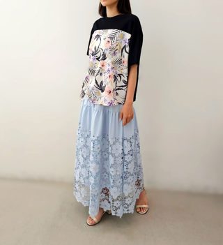 白色
