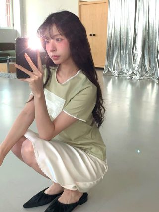浅绿色