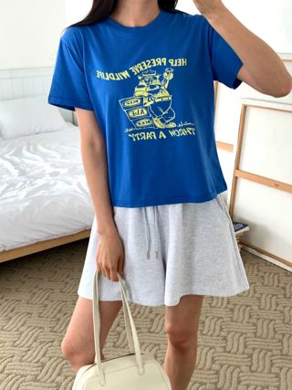 白色