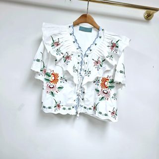 白色