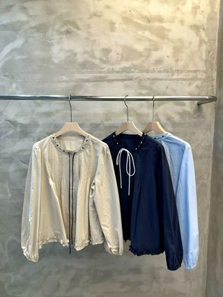 藏青色