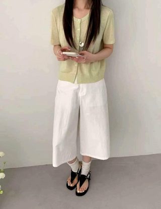 浅绿色
