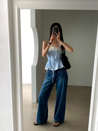 浅蓝色