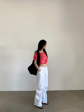 红色