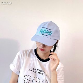 浅蓝色