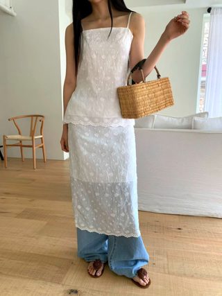 白色