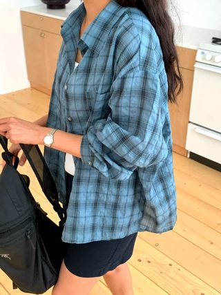 藏青色