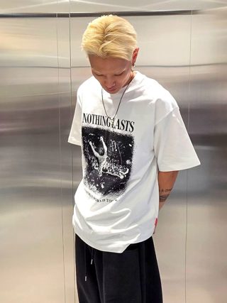 白色