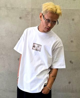白色