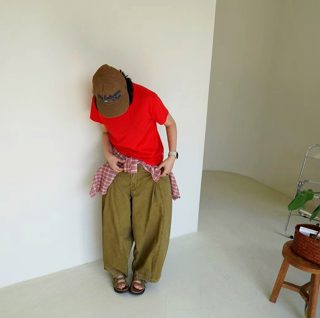 红色