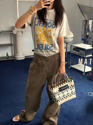 米色