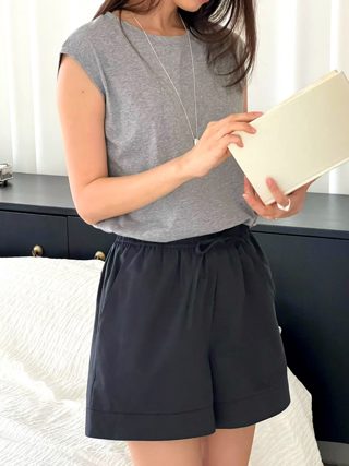 灰色