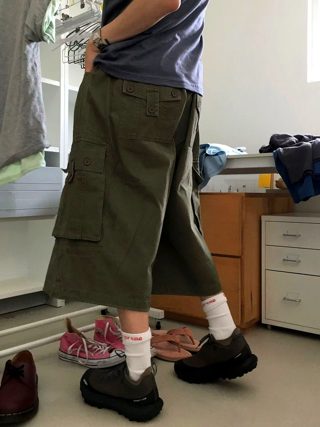 军绿色