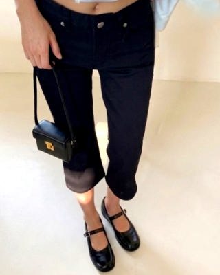 藏青色