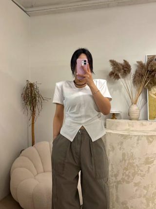 白色