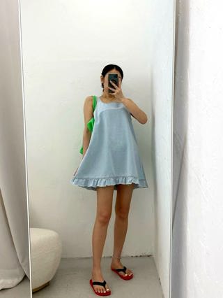 浅蓝色