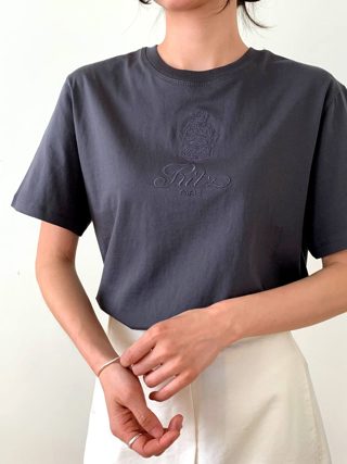 白色