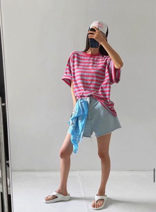 浅蓝色