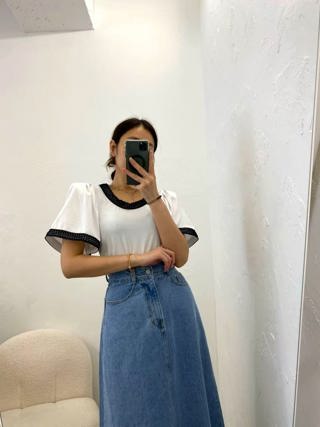 白色