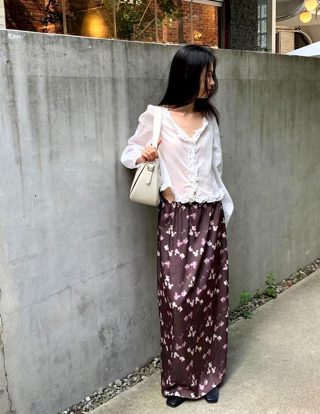 白色