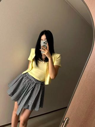黄色