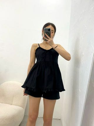 黑色