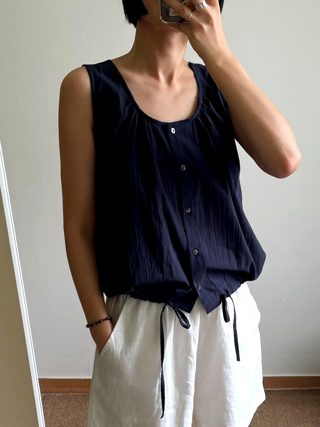 藏青色