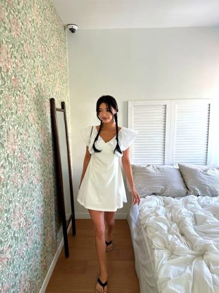 白色