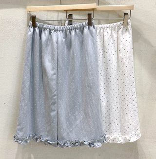 白色