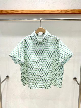 白色