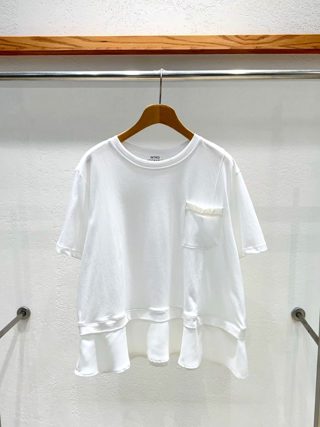 白色
