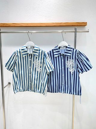 藏青色