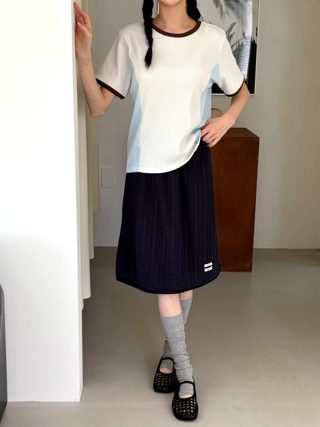 白色