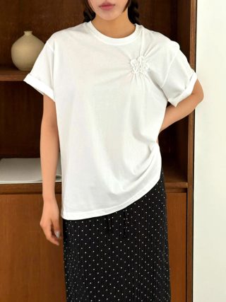 白色