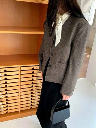 咖啡色